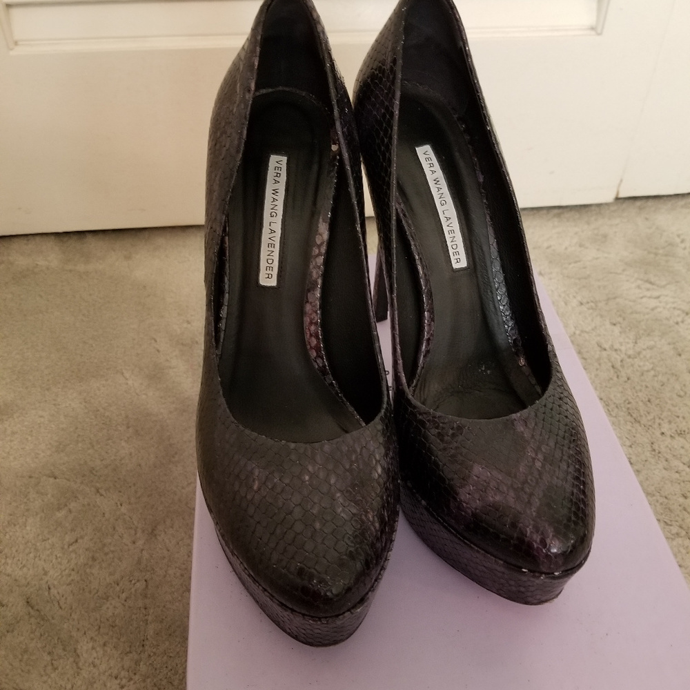 Vera Wang Lavender Python Snake Pump 41 - image 6